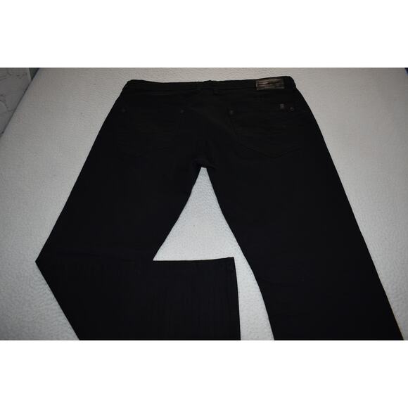 Buffalo David Bitton Jeans Mens Size 40 x 32 Black Straight Slim Stretch Denim - Picture 8 of 8